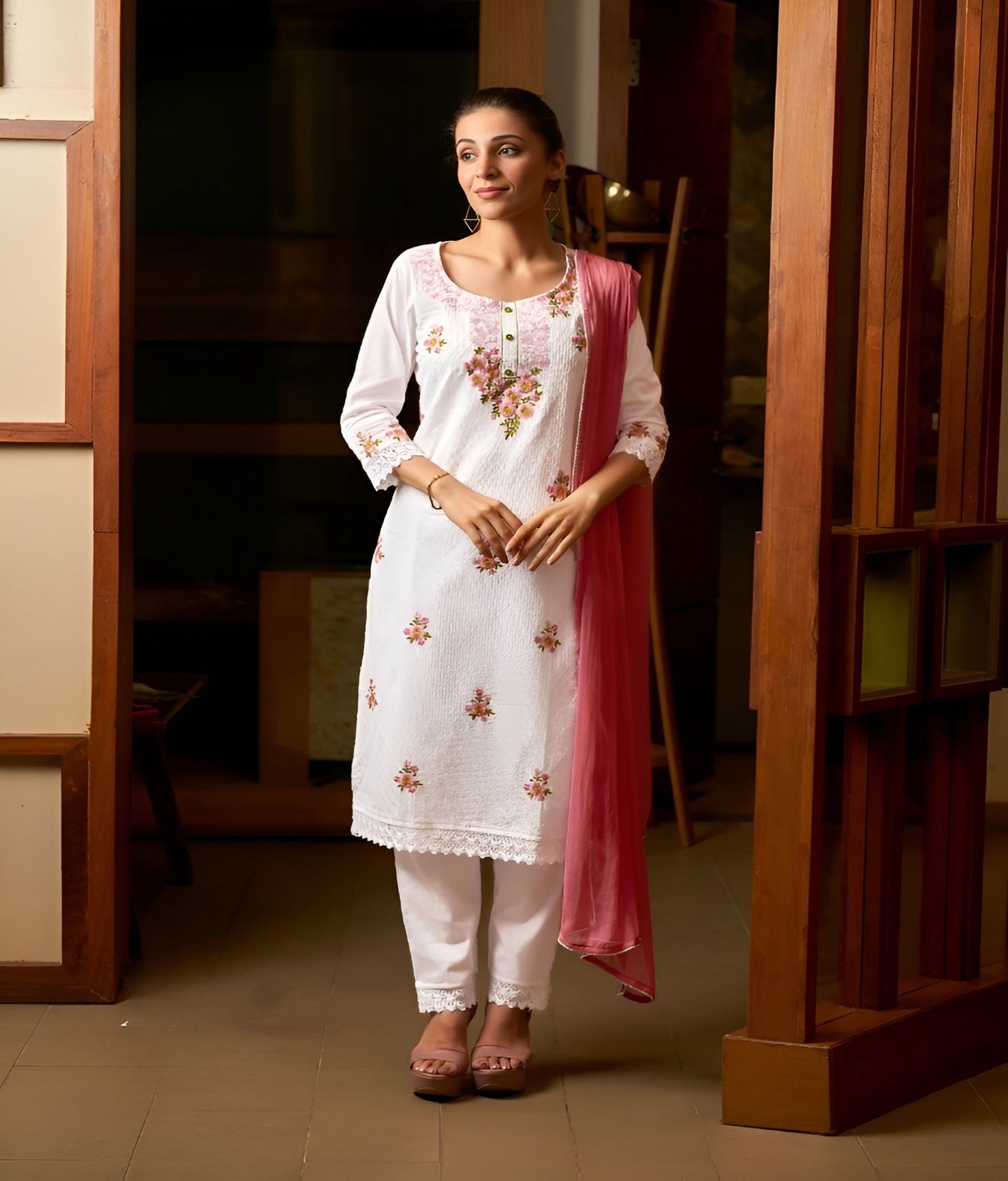 Beautiful cotton kurti- white & Pink