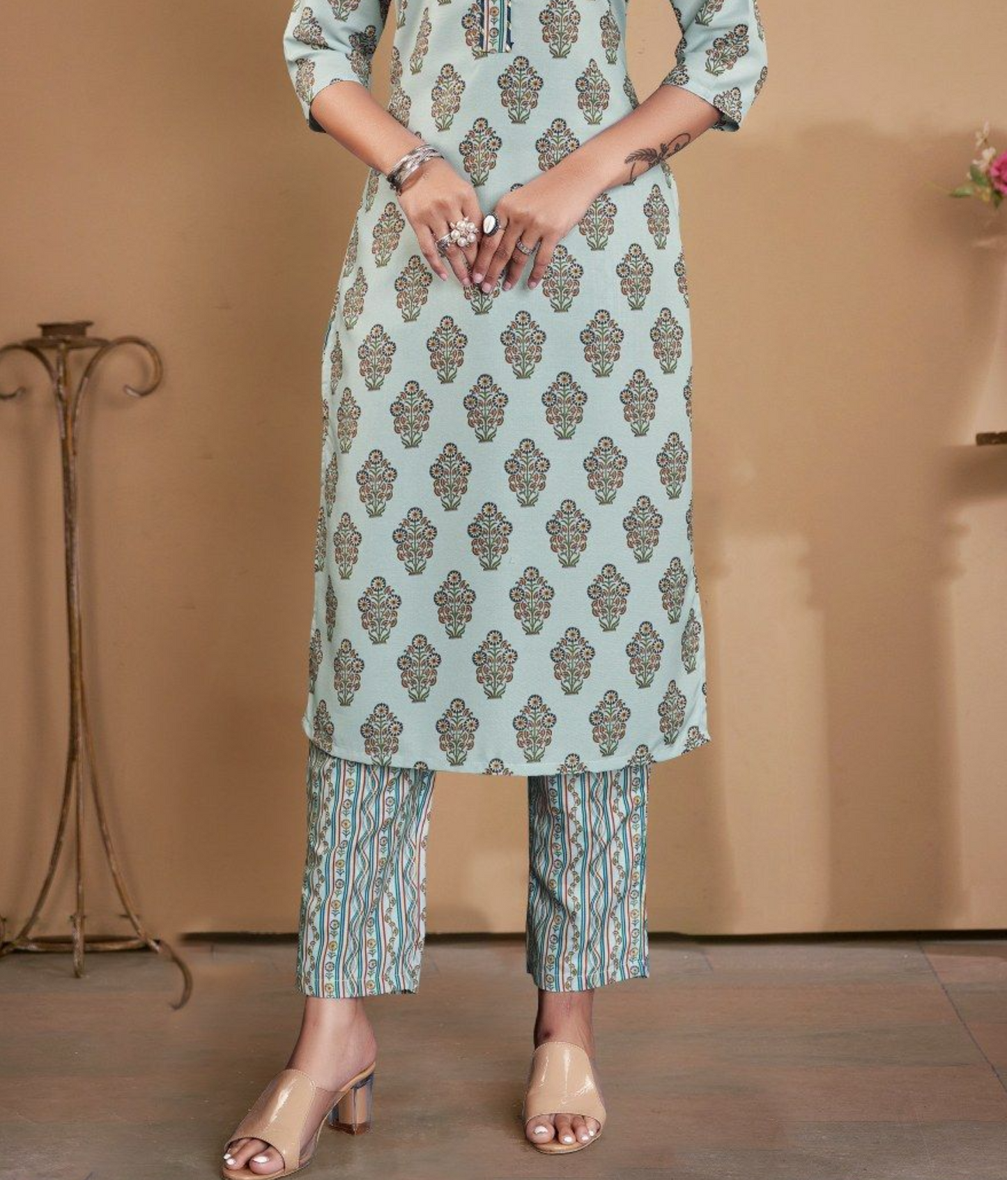 Women Sky Blue Printed kurti with Pant