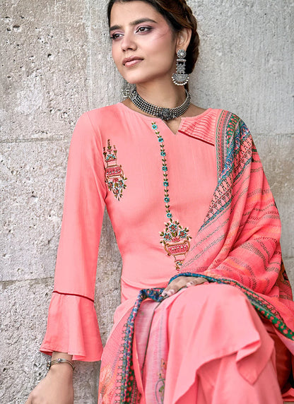 Women Pink Designer Kurti with Pant & Dupatta