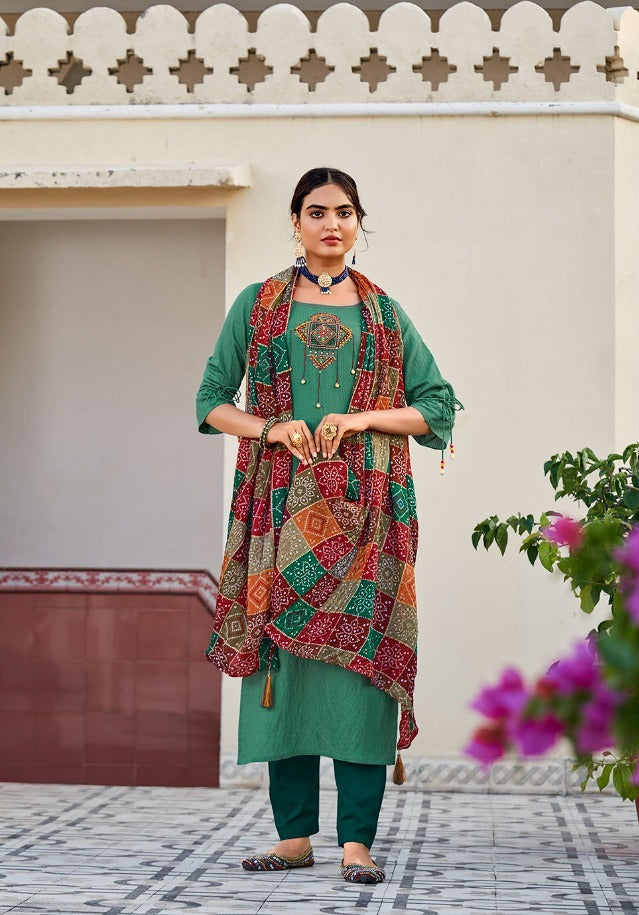 Kurti with printed Dupatta and pant-Jade